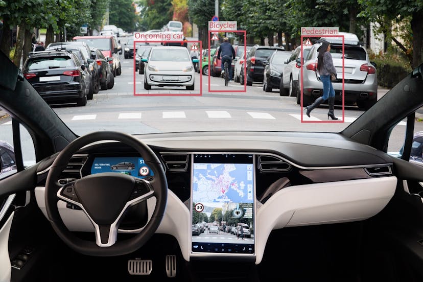 Cooches - Tesla FSD en Europa: Expectativas y Proyecciones para la Conducción Autónoma con IA y Autopilot hacia 2024